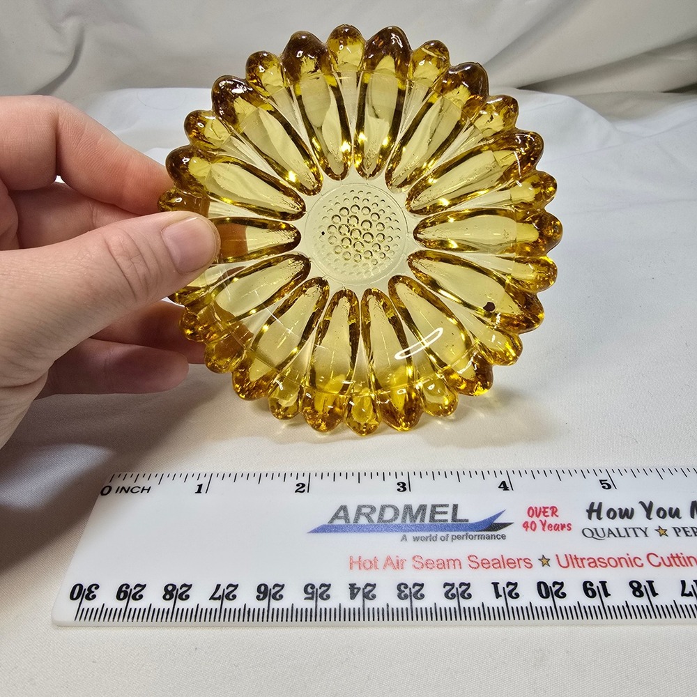 Vintage Amber Glass Sunflower Ashtray Trinket Dish Mid Century Scalloped Petal - Picture 4 of 10